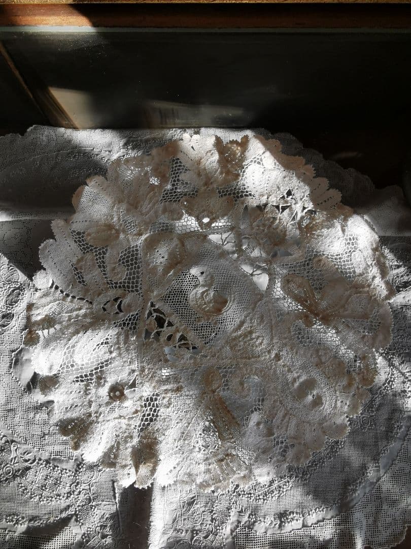 アンティーク 1880年頃 ミラネーゼレース 鴨/家鴨 ボビン編リネンドイリー