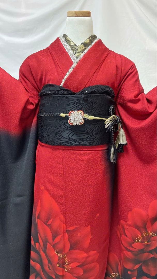 専用品赤と黒の花柄　振袖7点セット　振袖セット 成人式