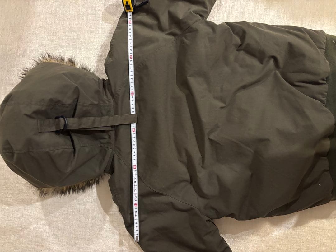 【2日限定割引】Carhartt オリーブ色 フード付きジャケット