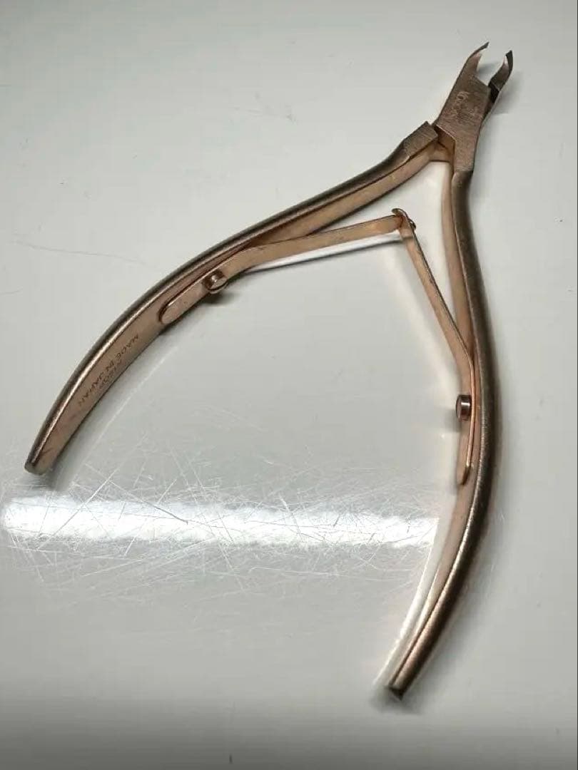 レア！KOKOIST キューティクルニッパーピンクゴールド箱ケース付き