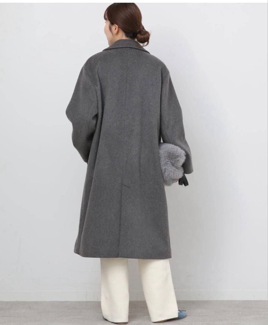 [新品タグ付き]スーパーファインビーバーチェスターコート　グレー 36