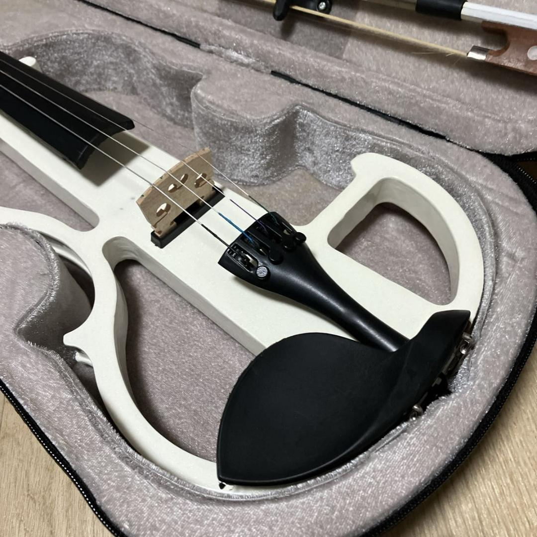 HVPV30 サイレントバイオリン 4/4 ケース・弓付き 通電音出し確認済み