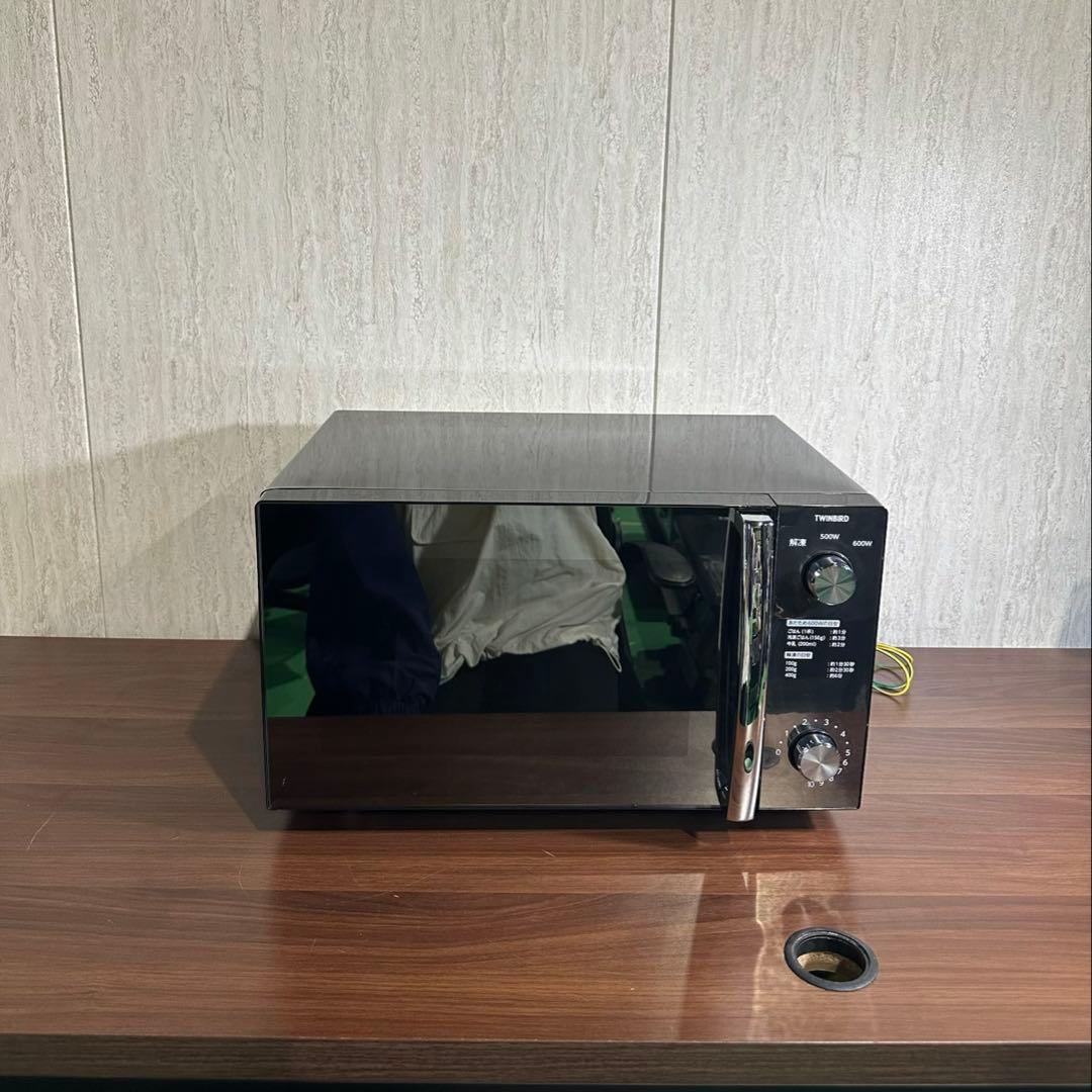 美品 TWINBIRD 電子レンジ20L ブラック 2024年製 DR-D278
