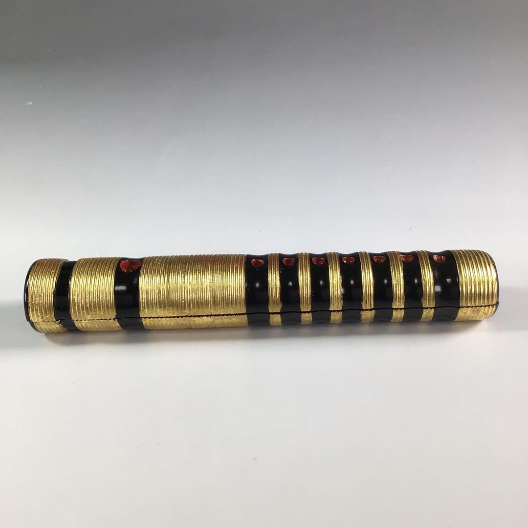 Ｒ６６４　香合　『北村葵春作』『木製』『内金地』『笛香合』　共箱　茶道具