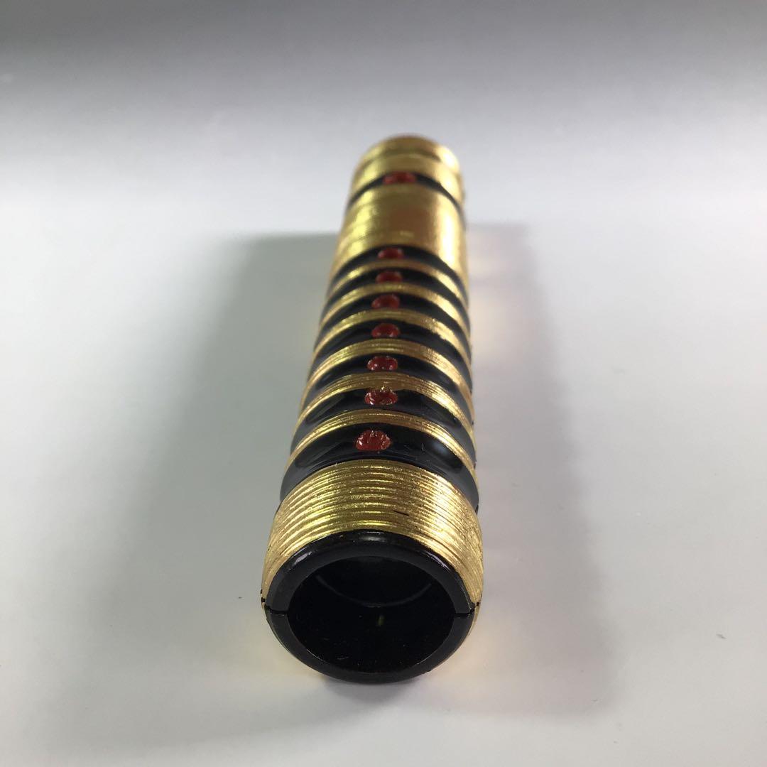 Ｒ６６４　香合　『北村葵春作』『木製』『内金地』『笛香合』　共箱　茶道具