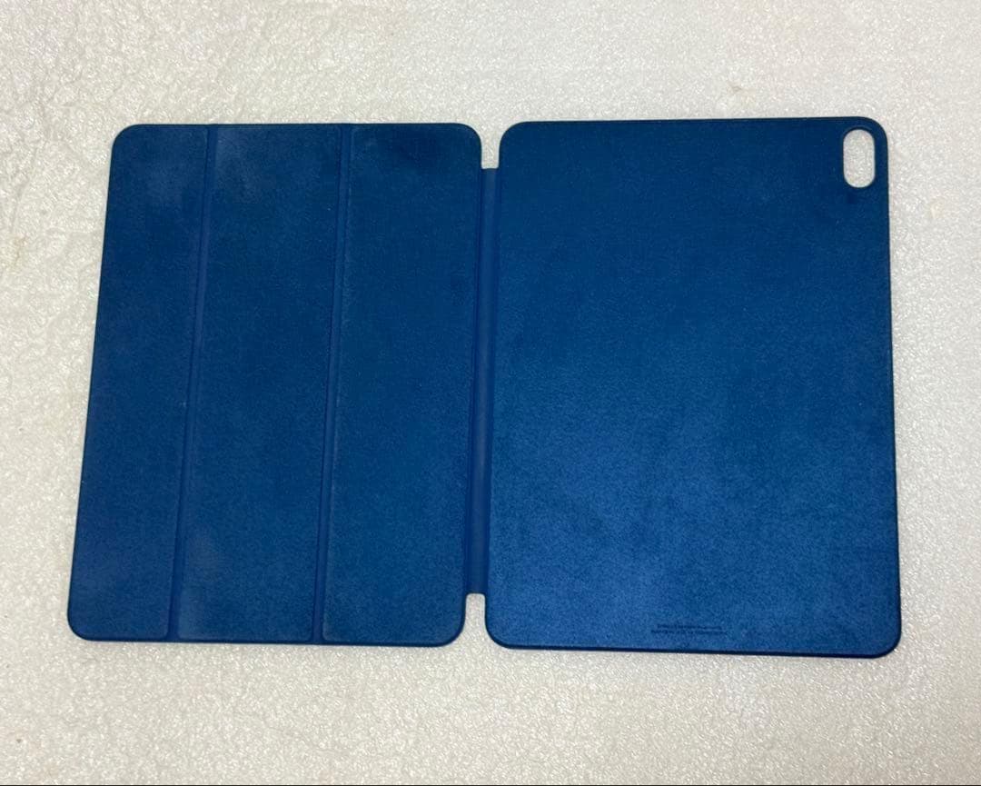 美品　純正カバー　ガラスフィルム　iPad Air 第5世代 64GB