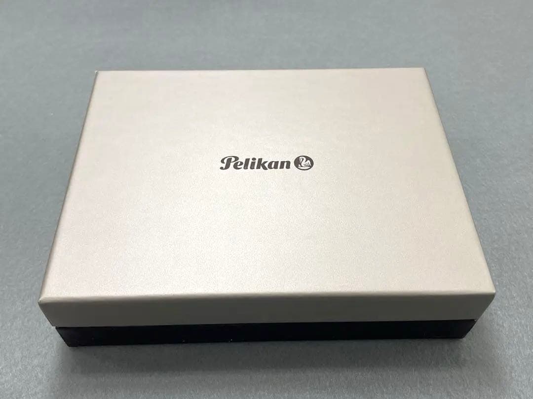 【未使用】ペリカンの万年筆M400グリーンストライプ、インクセット