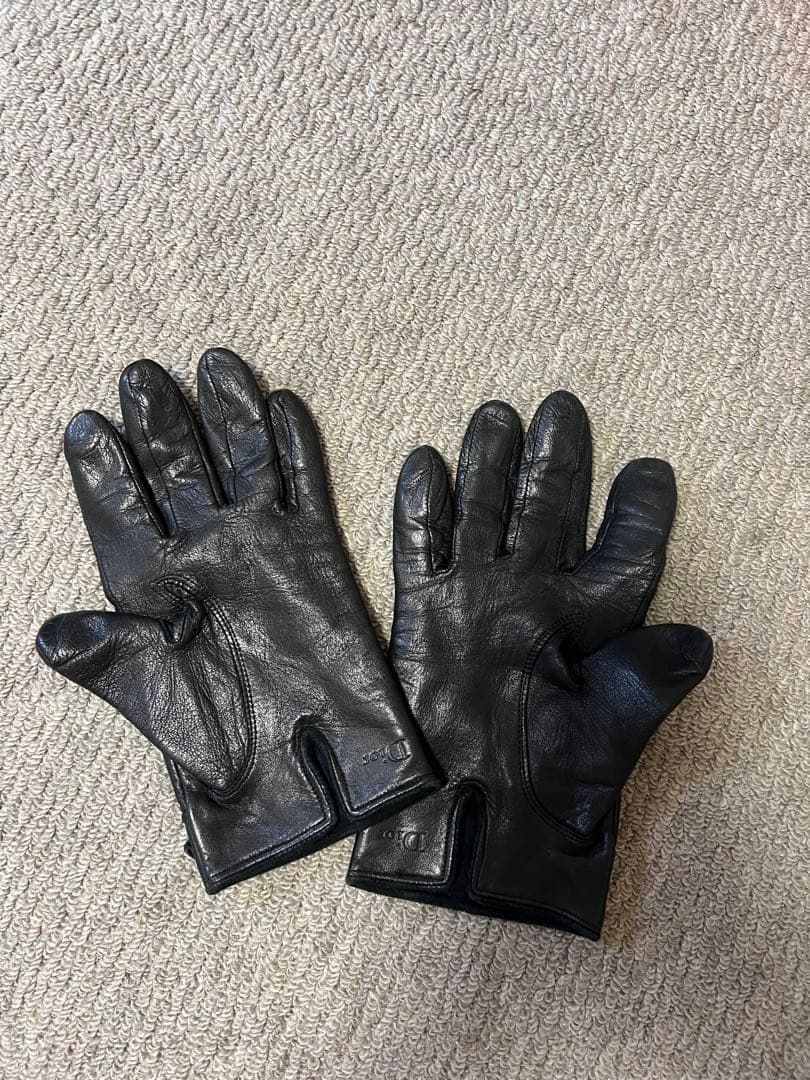 Dior 黒 レザーグローブ