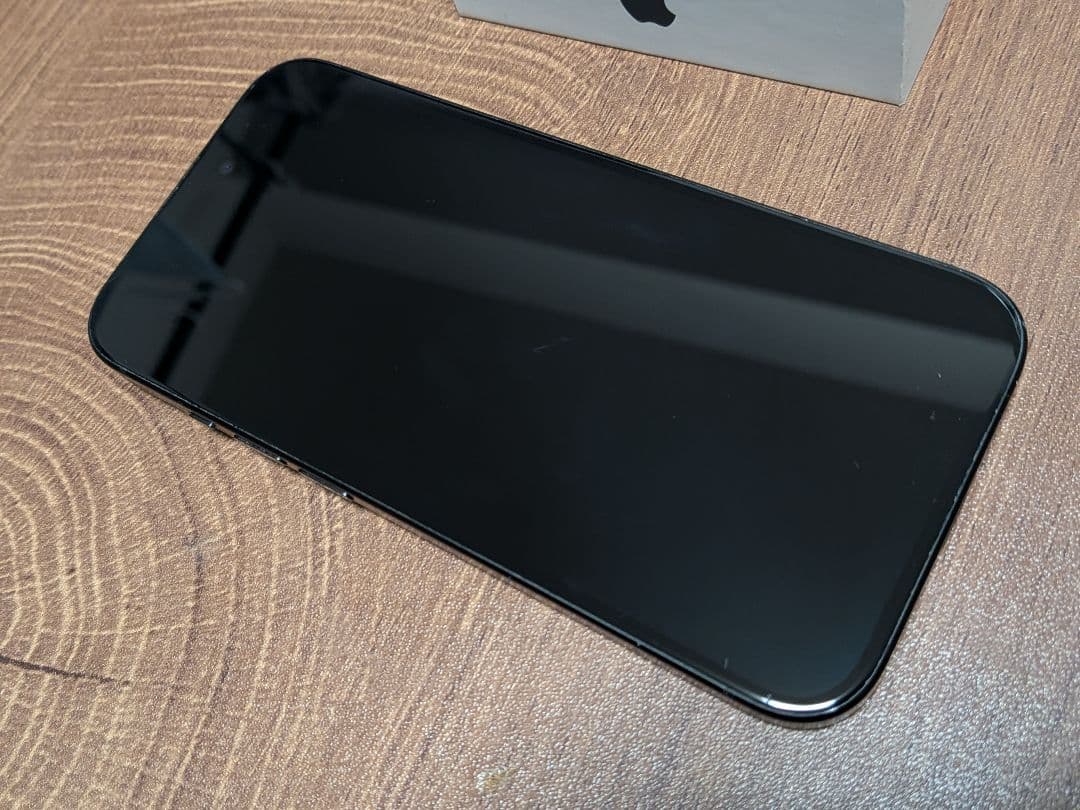 Apple iPhone 15 128GB ブラック 本体