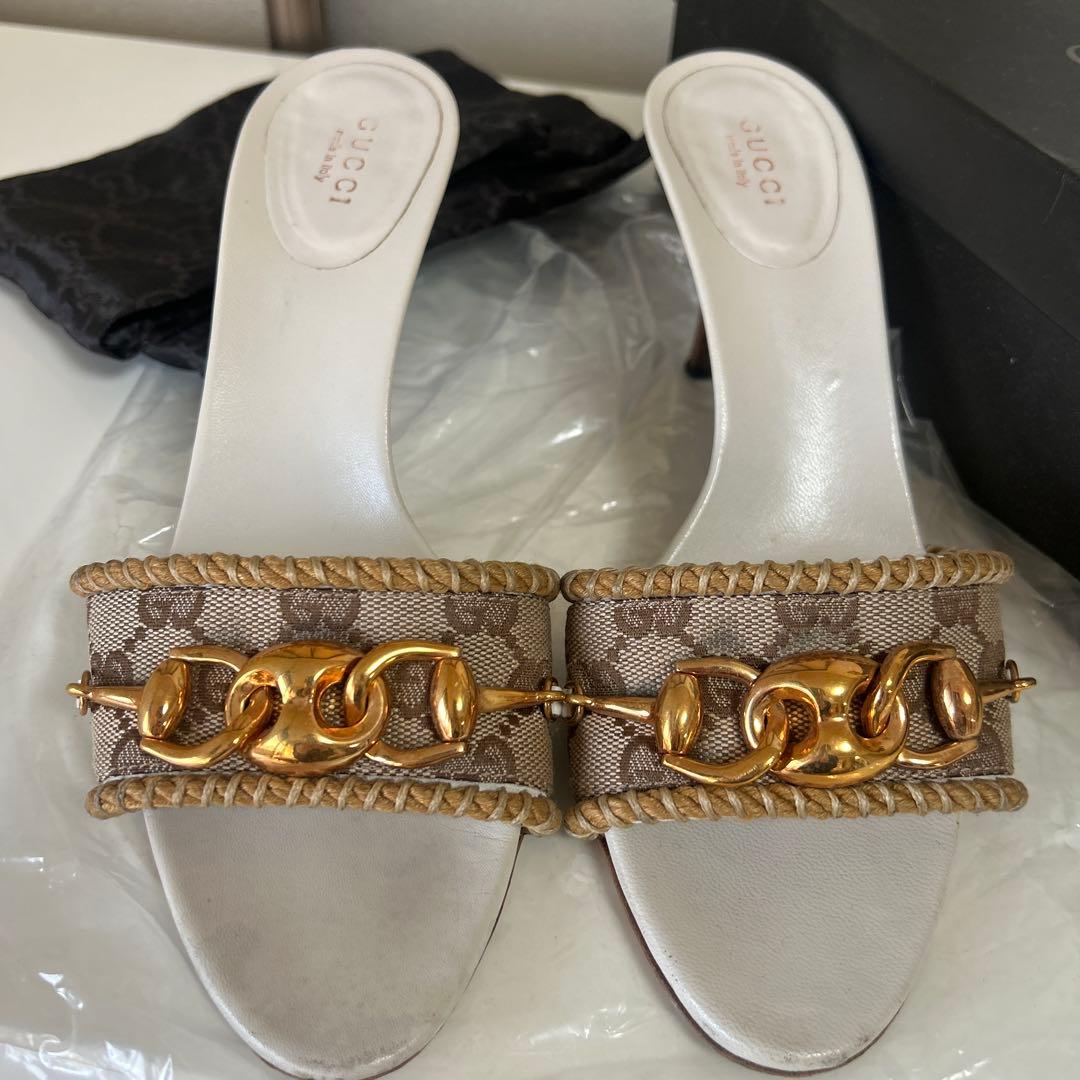 【GUCCI 】チェーン装飾 ミュール ベージュ 24センチ