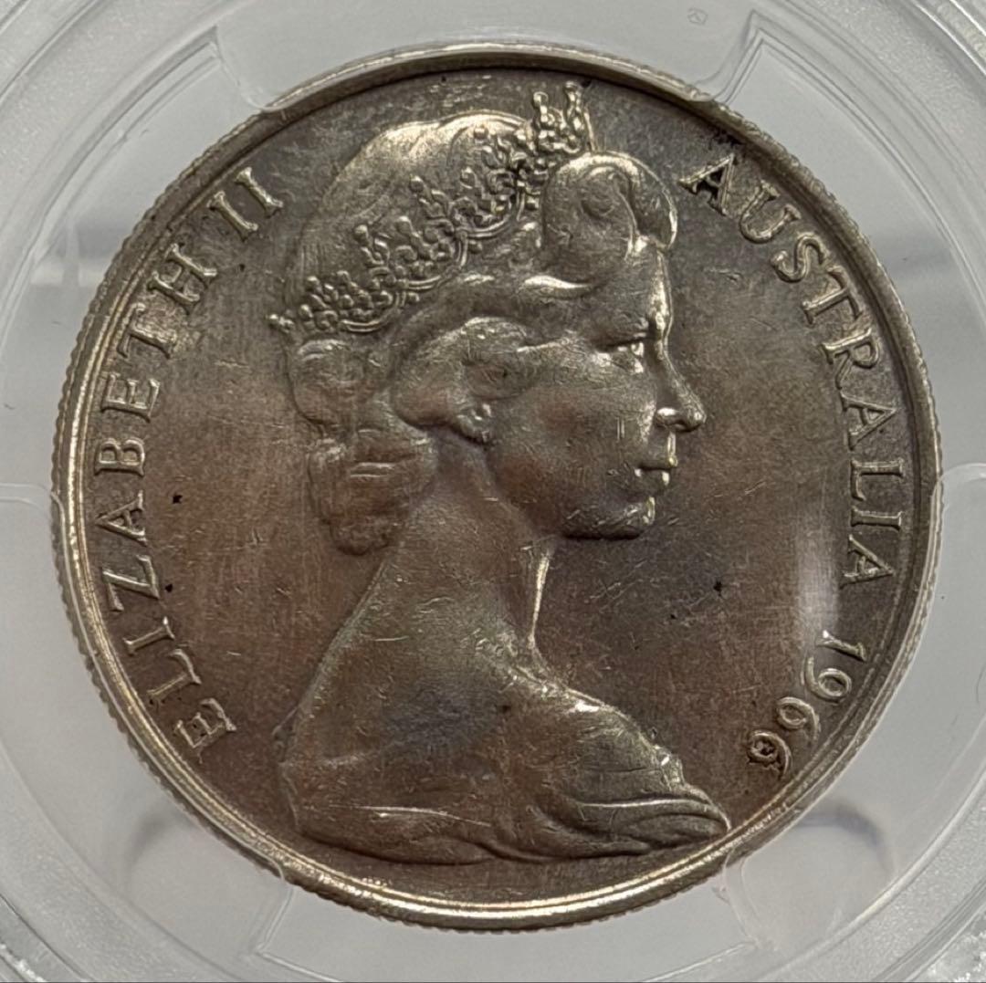 1966年オーストラリアエリザベス2世 50セント銀貨 PCGS認証