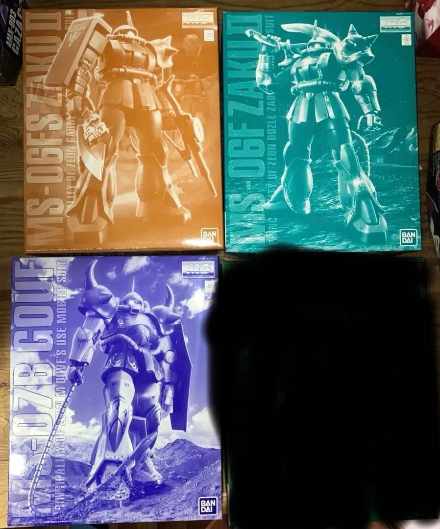 MGドズル専用ザクII マクベ専用グフ ガルマ専用ザクII 3機セット