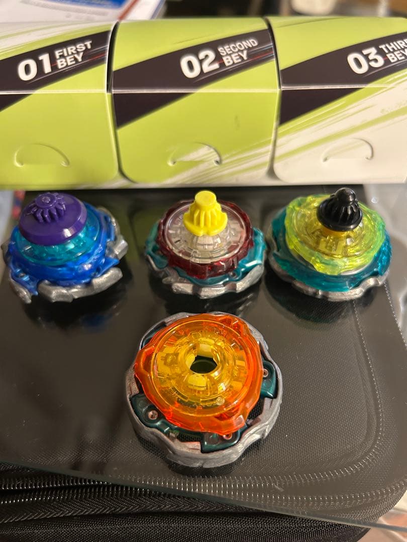 【優勝経験あり】ベイブレードx 引退 3on3デッキ セット