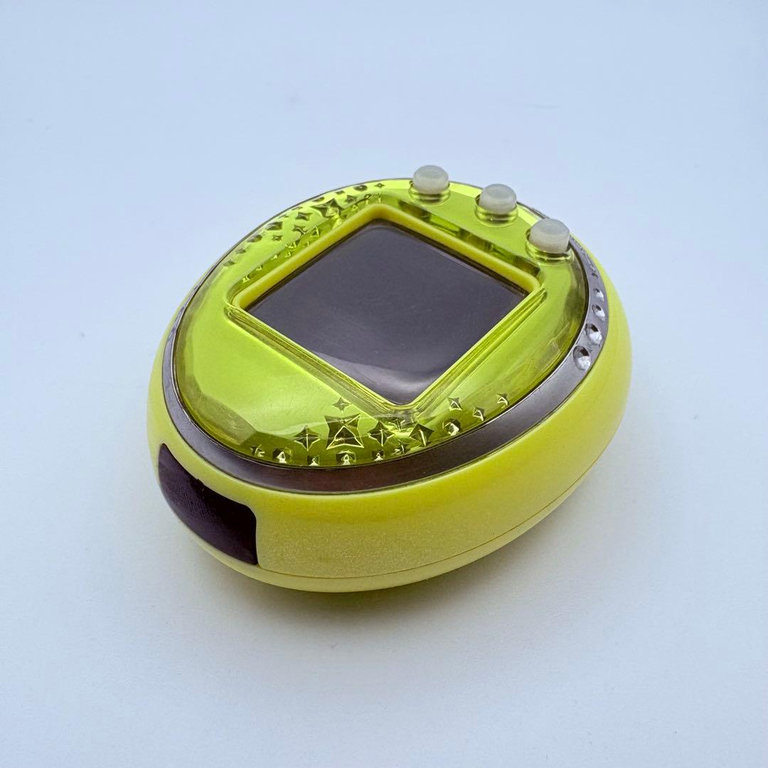 BANDAI バンダイ Tamagotchi iD L イエロー たまごっち