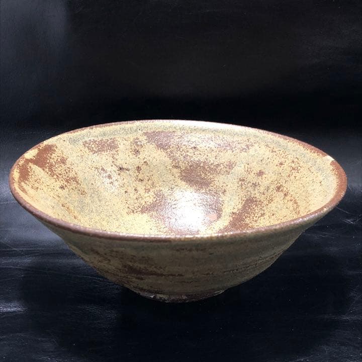 美しい古美術◼️蔵から美しいかなり雰囲気の良い抹茶茶碗が出て来ました。茶道具、骨董