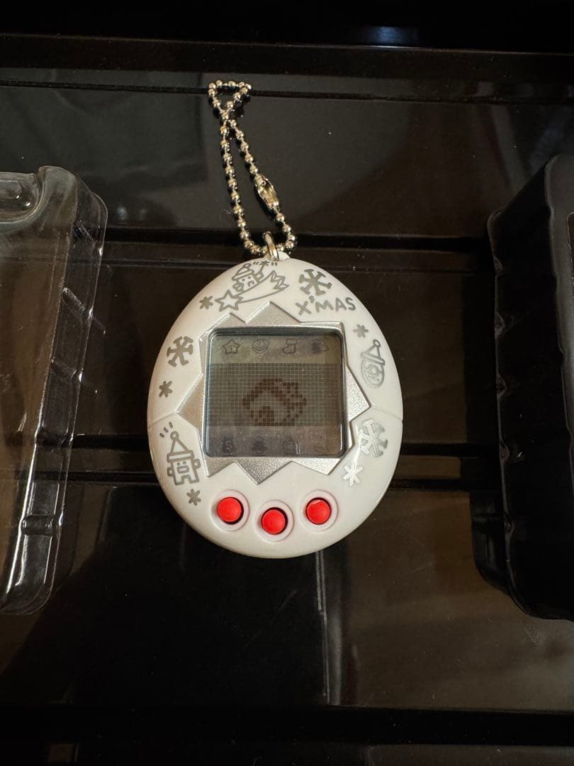 サンタクロっちのたまごっち　白