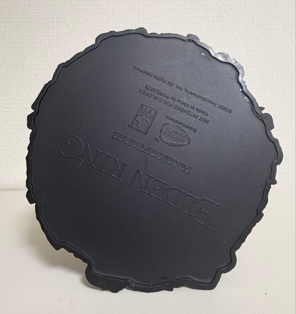 マレニア　スタチュー