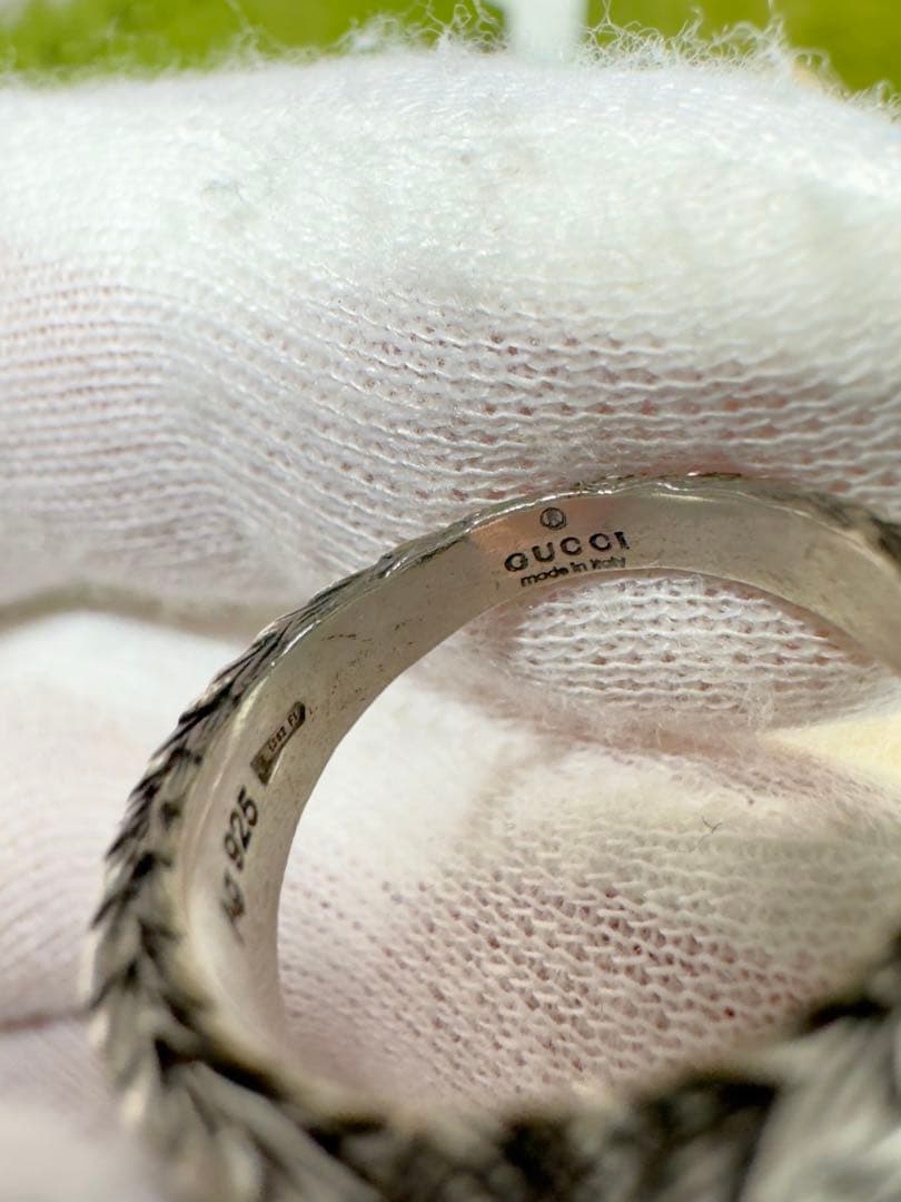GUCCI シルバーリング エングレーブデザイン