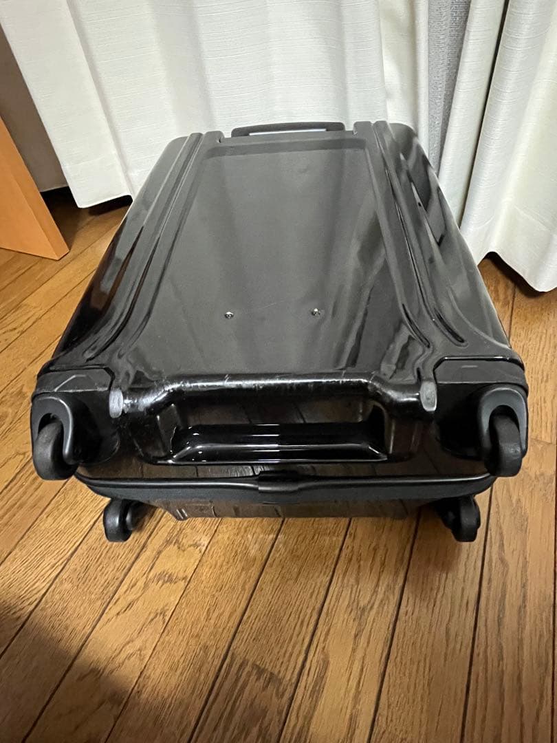 ゼロハリバートン スーツケース 32L 機内持込み可　4輪　中古品