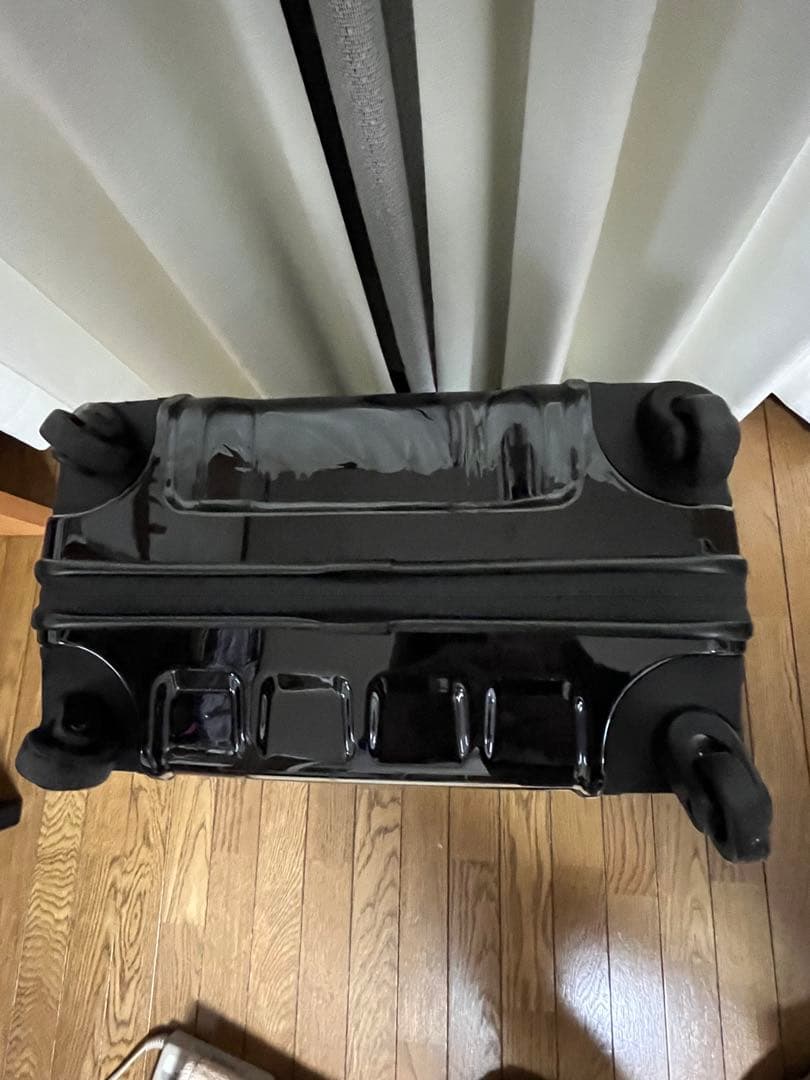 ゼロハリバートン スーツケース 32L 機内持込み可　4輪　中古品