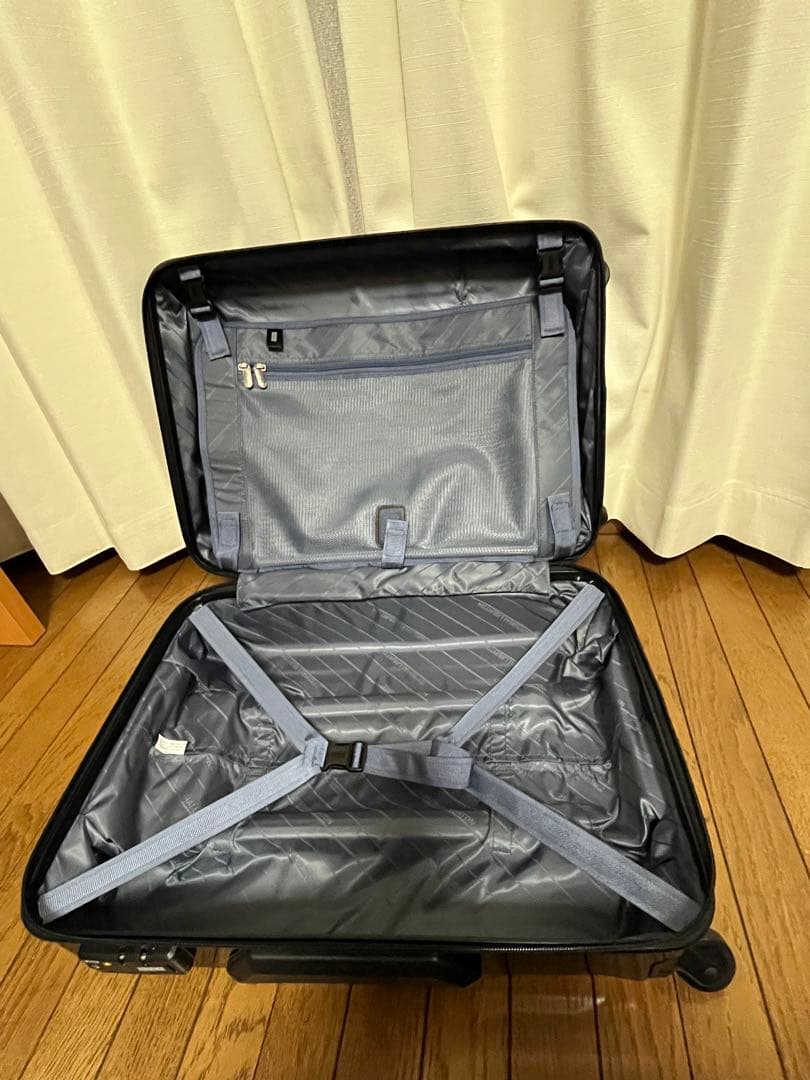 ゼロハリバートン スーツケース 32L 機内持込み可　4輪　中古品