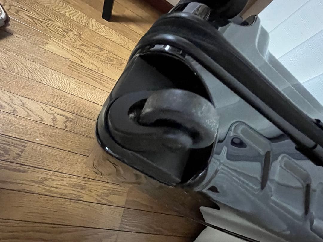 ゼロハリバートン スーツケース 32L 機内持込み可　4輪　中古品