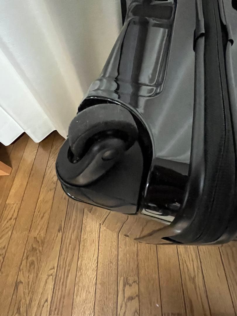 ゼロハリバートン スーツケース 32L 機内持込み可　4輪　中古品