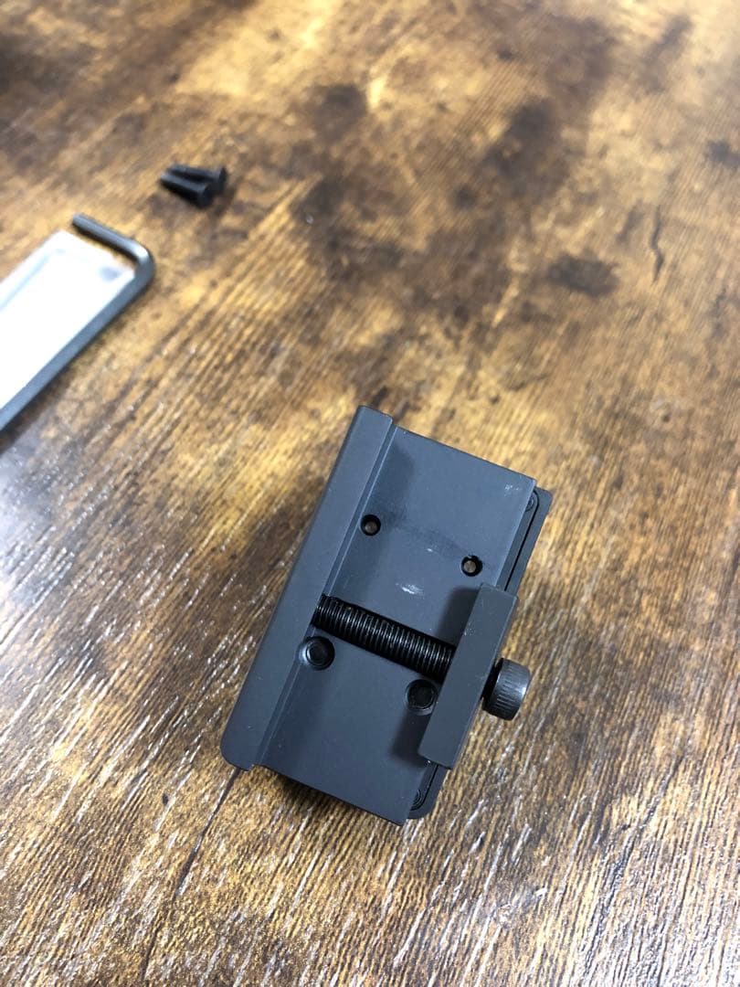 トイガン SOL XT-04 QS-MIL