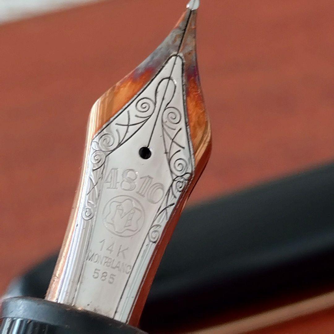 う*こ様 Montblanc 4810 万年筆 14Kゴールド