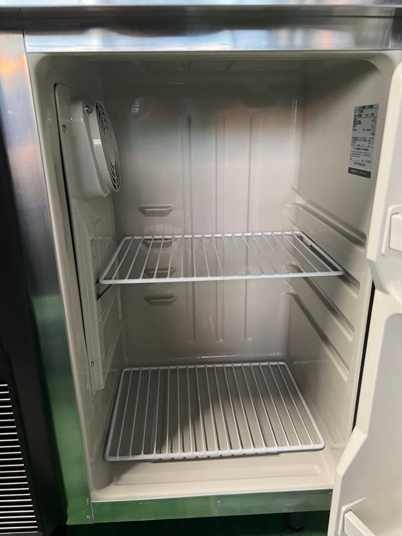 2017年 ホシザキテーブル形冷蔵庫 72L