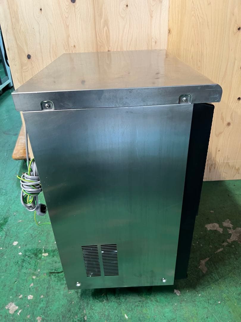 2017年 ホシザキテーブル形冷蔵庫 72L