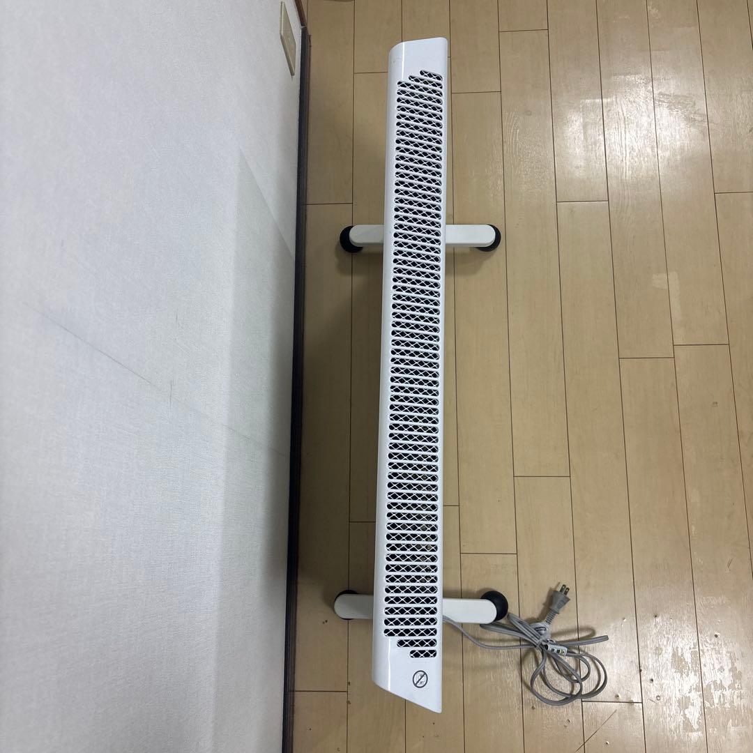 【美品】DeLonghi デロンギ　コンベクター　ヒーター　HXJ60L12