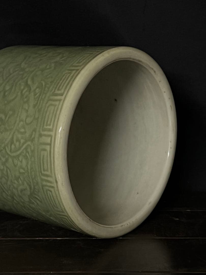 古美術•書•　時代物•龍泉窯青磁筆入•水指•XG：33-1