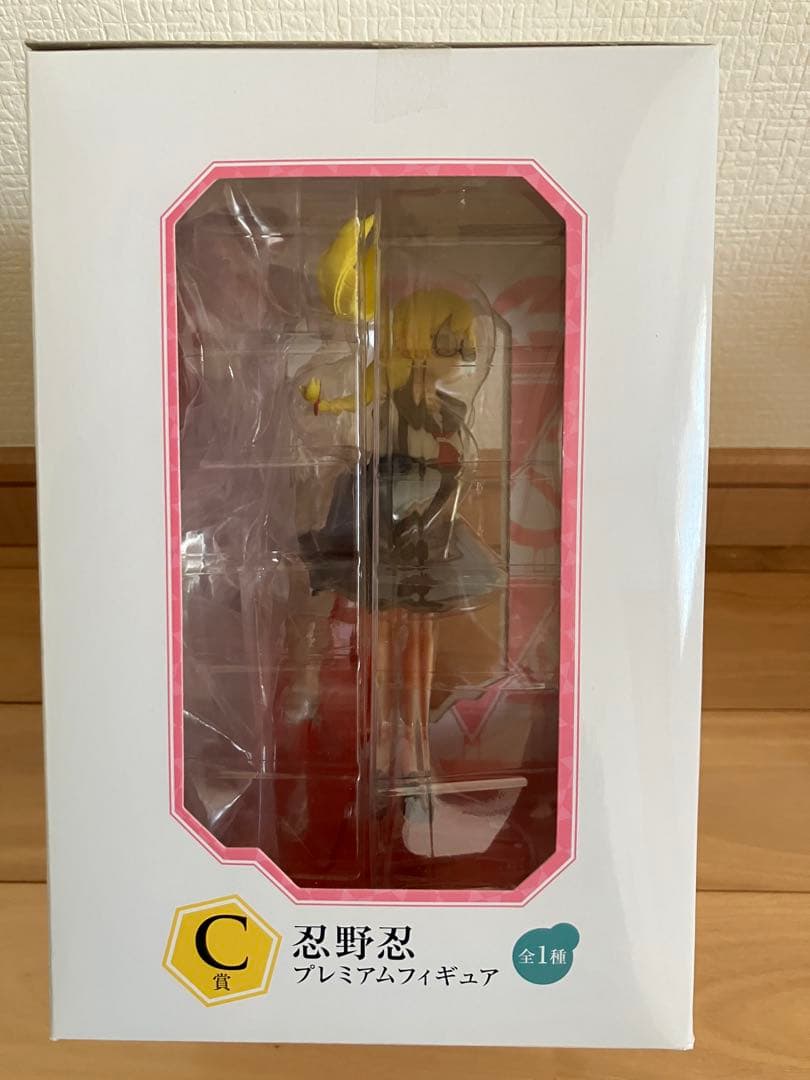 忍野忍 プレミアムフィギュア　物語シリーズ　セーラー服　レア