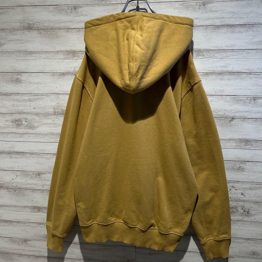 【即完売モデル】ステューシー☆センター刺繍ロゴ　人気デザイン　パーカー