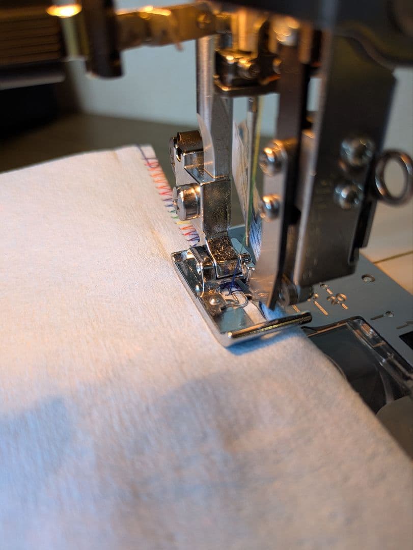 ☆極上美品☆ジャノメ ロックカッター内蔵ミシン フットコン対応