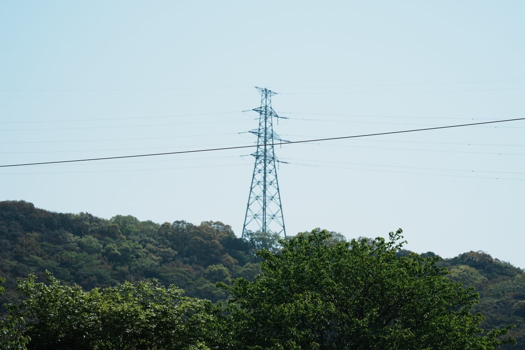 【唯一無二】SONY SEL100F28GM 単焦点　イルミの帝王