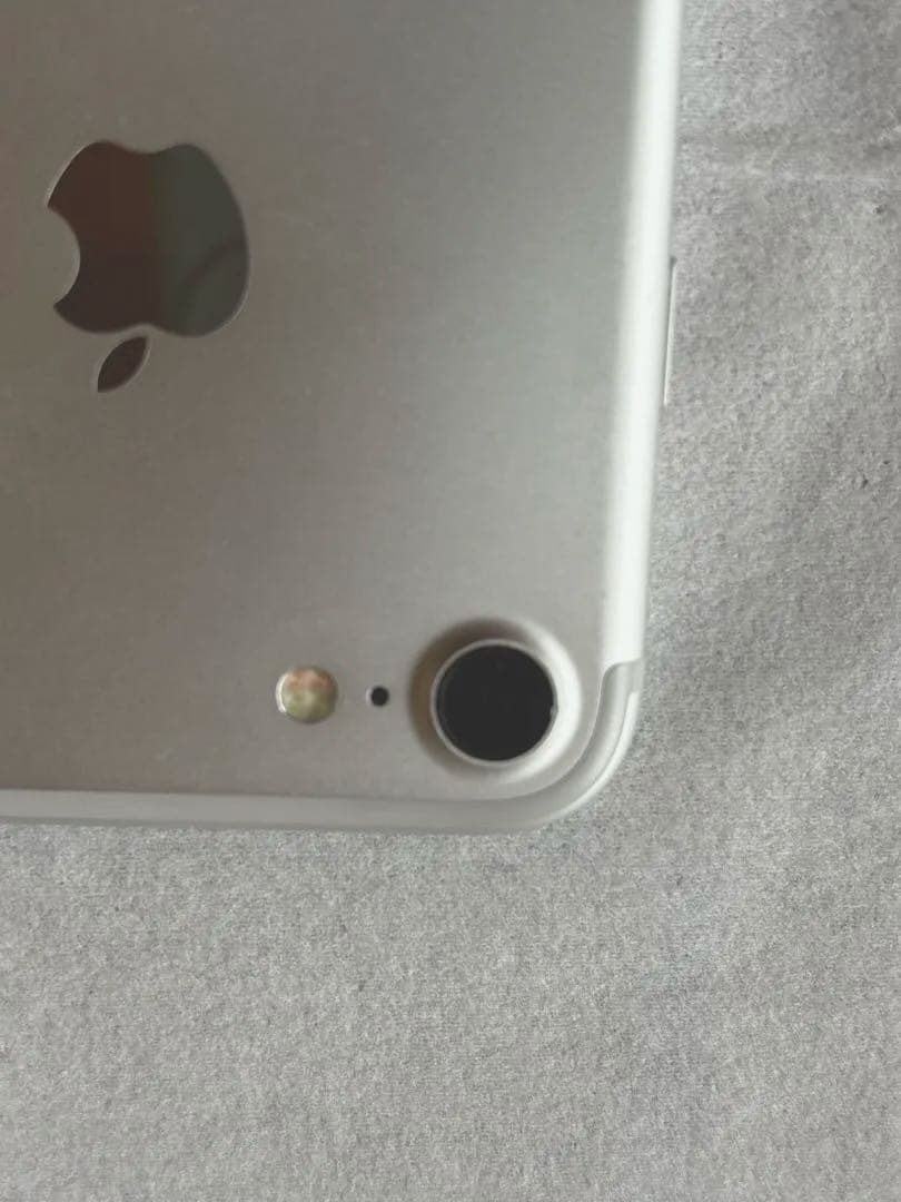 y*k様 iphone7 128GB 美品 simフリー