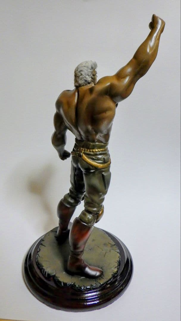 北斗の拳　ラオウ　ガレージキット完成品　ガレキ　プラモデル　ガレージキット