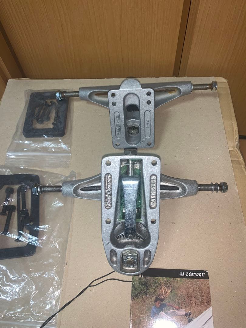 カーバー CARVER 純正トラック　C7 TRUCK SET 新品外し