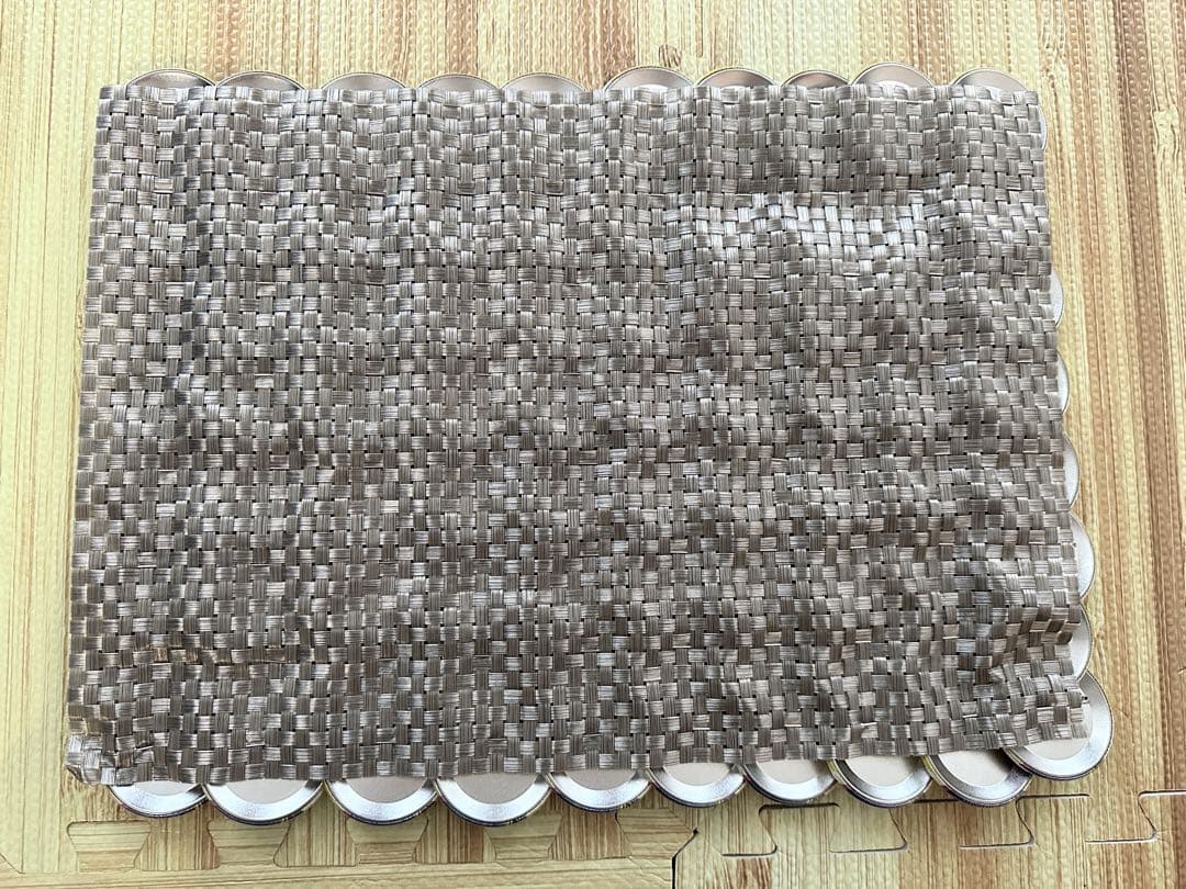 女子研究大学　 ニキ 大人教缶バッジ80個