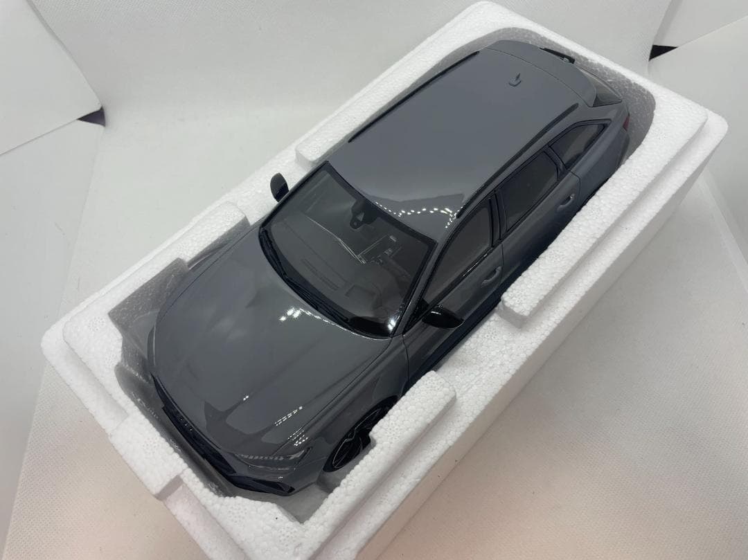 701-016 GT-Spirit 1/18 アウディ RS6 C8 AVANT