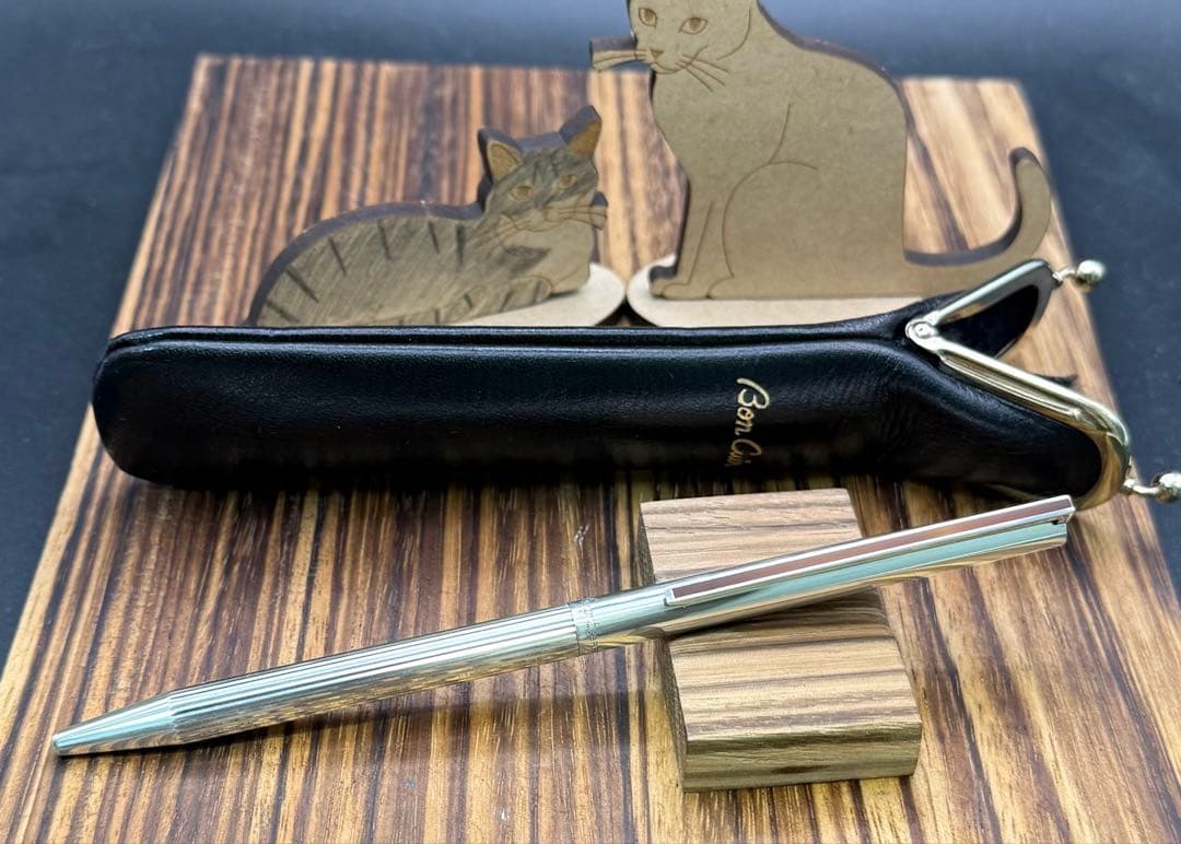 S.T DUPONT ボールペン ソリッドシルバー クラシック