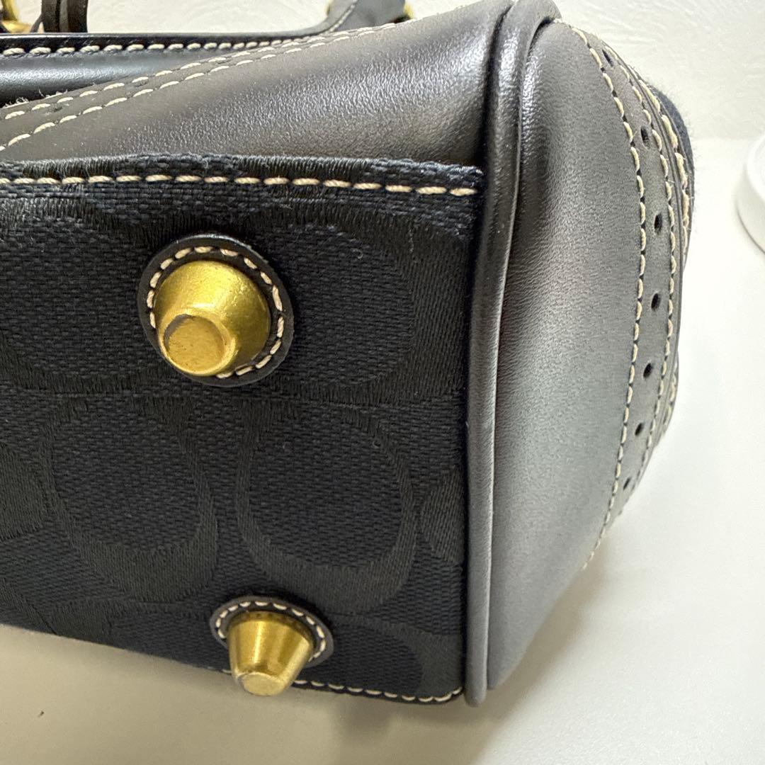Coach ブラック ハンドバッグ 中型