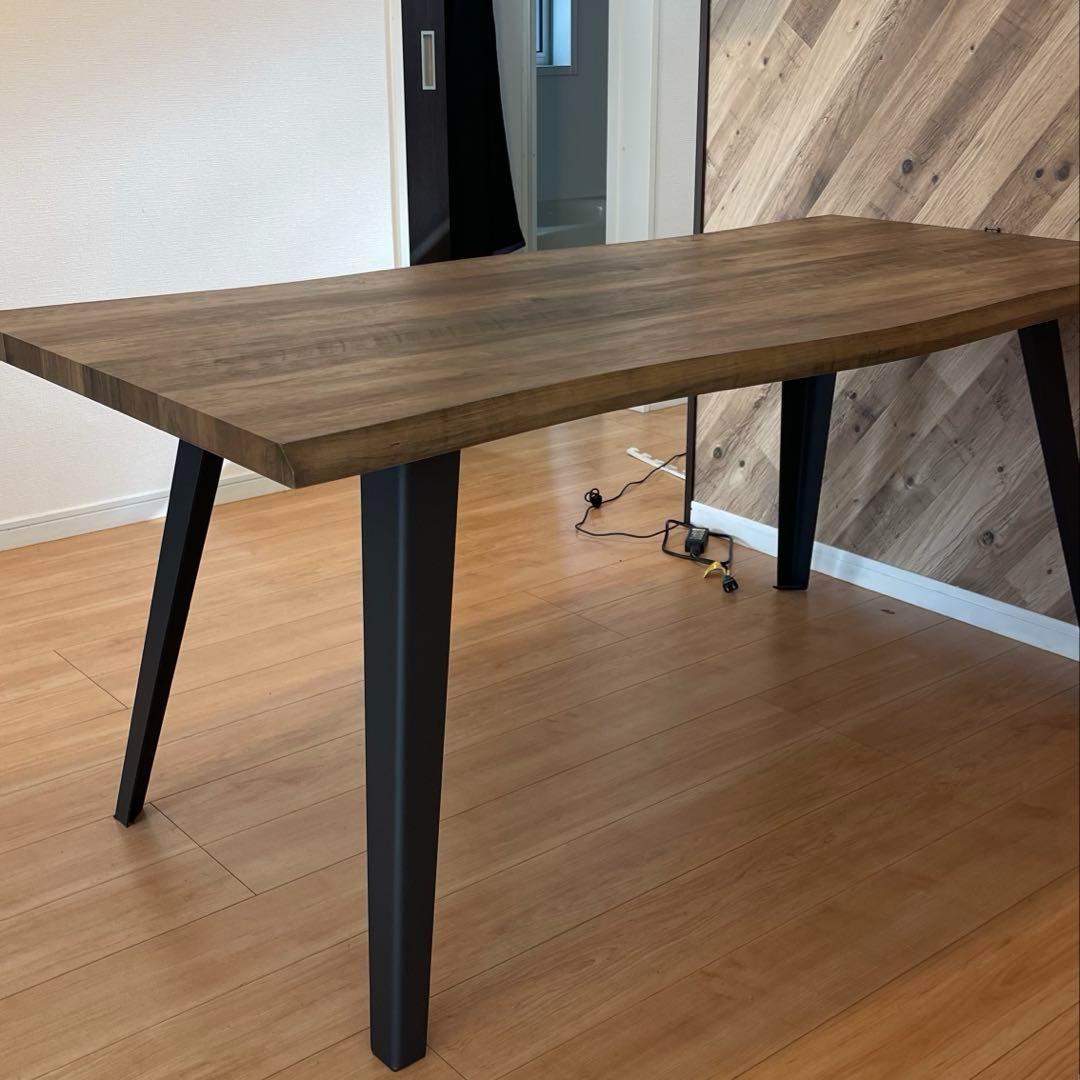 天然木風 × ブラックスチール脚 ダイニングテーブル ヴィンテージ 160cm