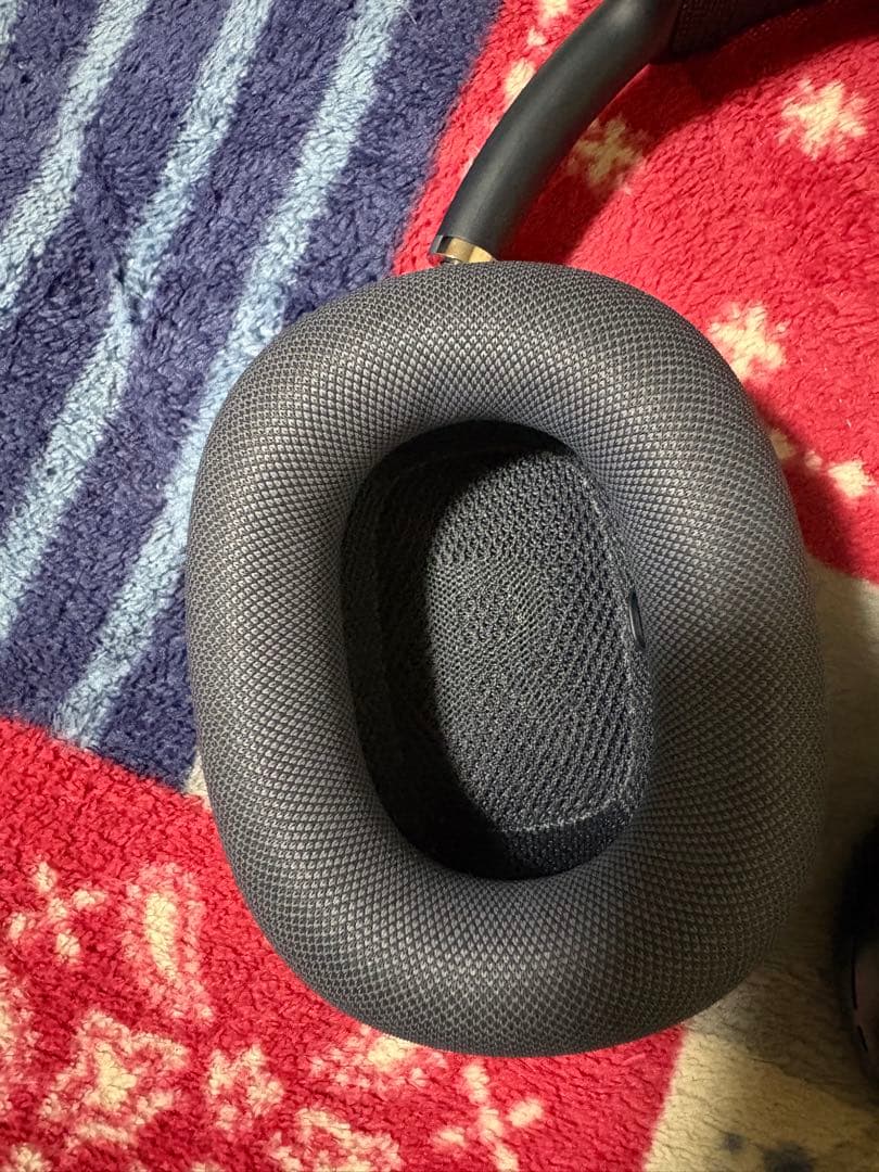 AirPods MAX ミッドナイト