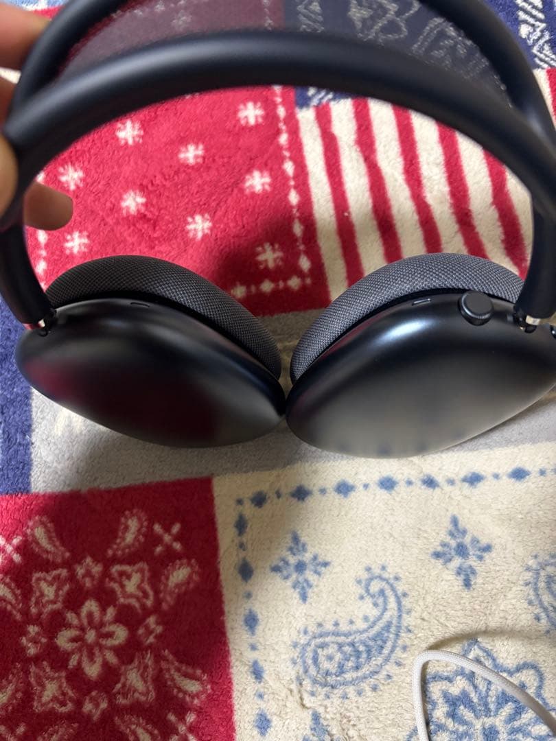AirPods MAX ミッドナイト