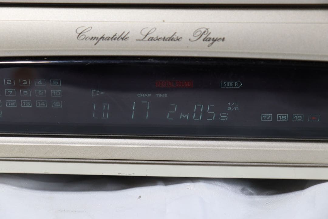 Pioneer パイオニア　LDプレーヤー　CLD-737