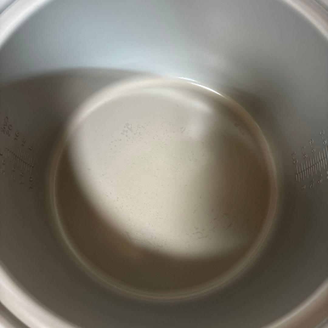 Panasonic 電子ジャー炊飯器〈大容量タイプ〉 SR-UH36P　23年製