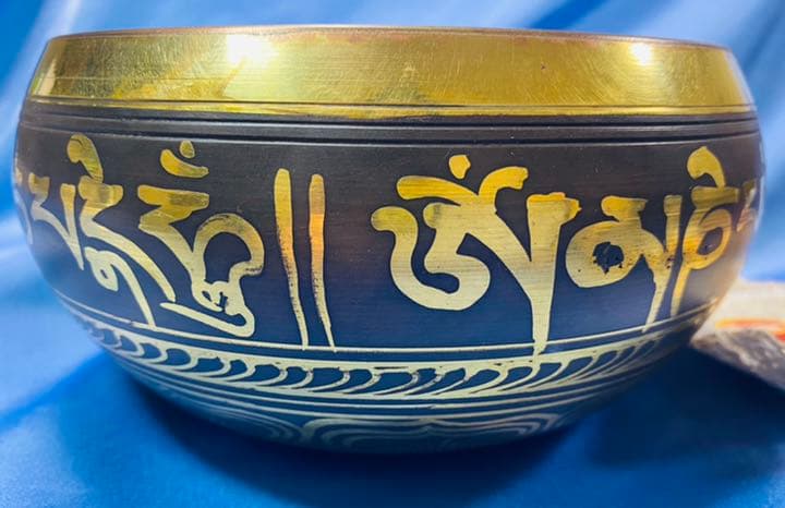 密教法具大瞑想鈴（スティック・敷布付き）②